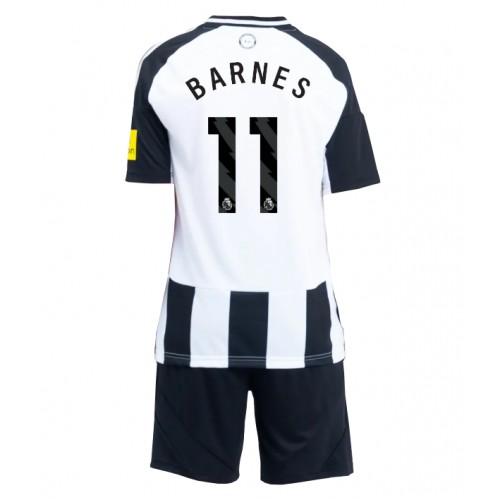 Fotballdrakt Barn Newcastle United Harvey Barnes #11 Hjemmedraktsett 2024-25 Kortermet (+ Korte bukser)